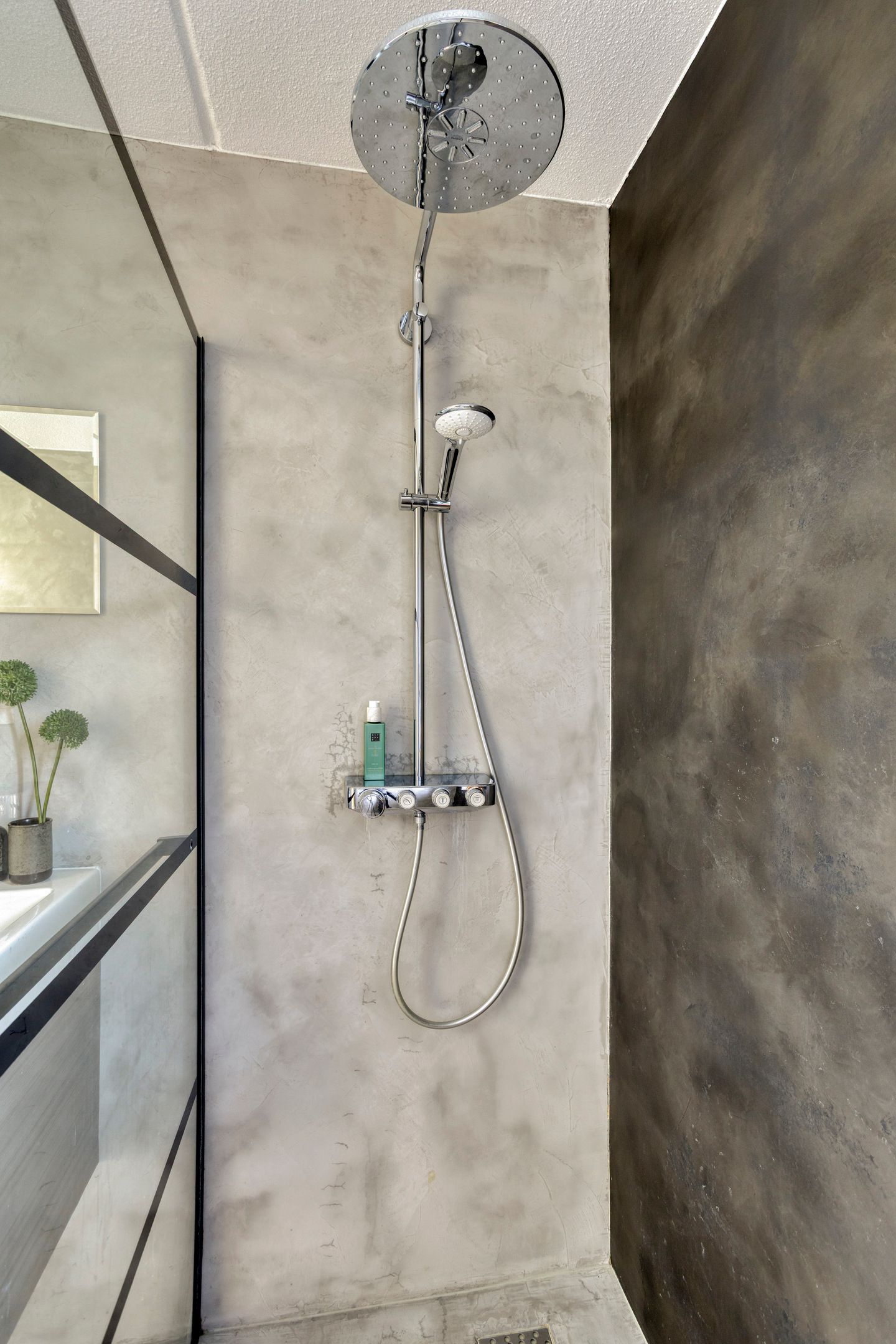 Photo 18 of Hein Leemhuisstraat 13