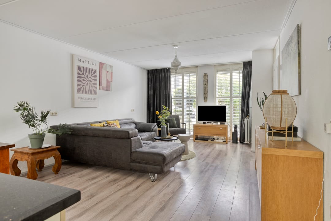 Photo 38 of Hein Leemhuisstraat 13