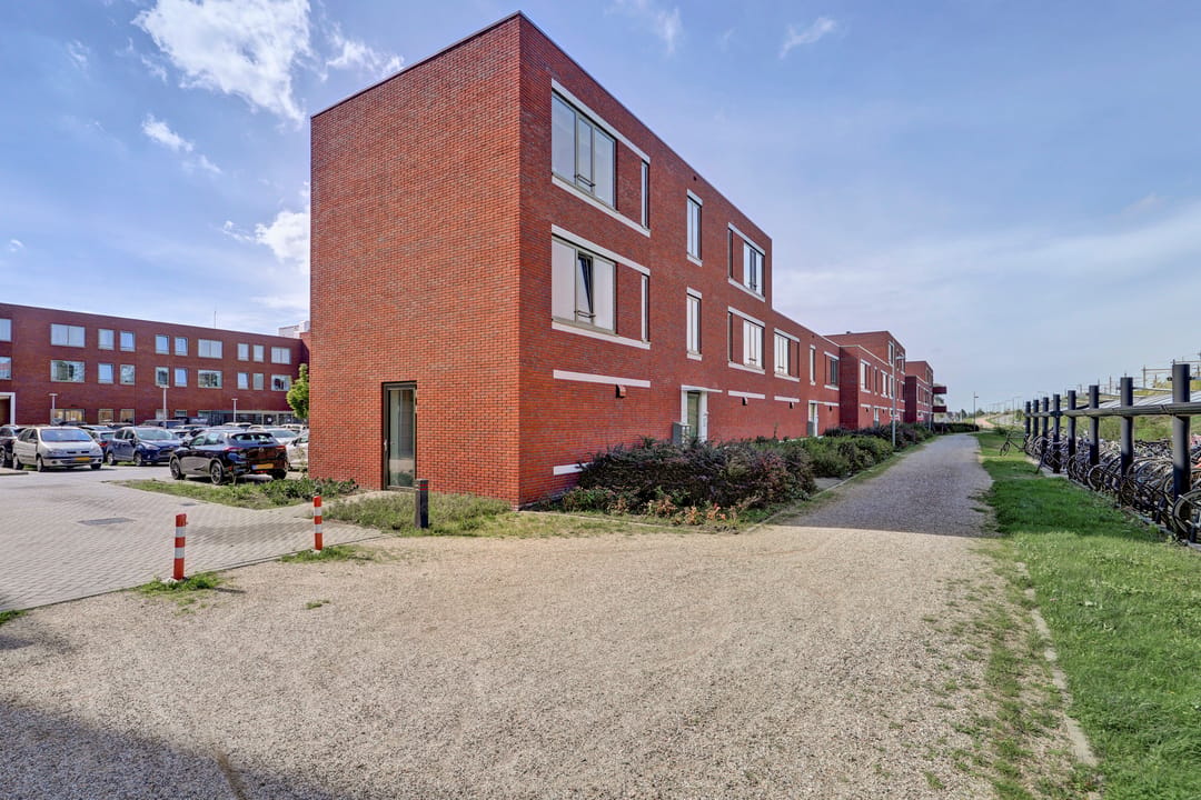 Photo 31 of Koning Willem-Alexanderplein 85