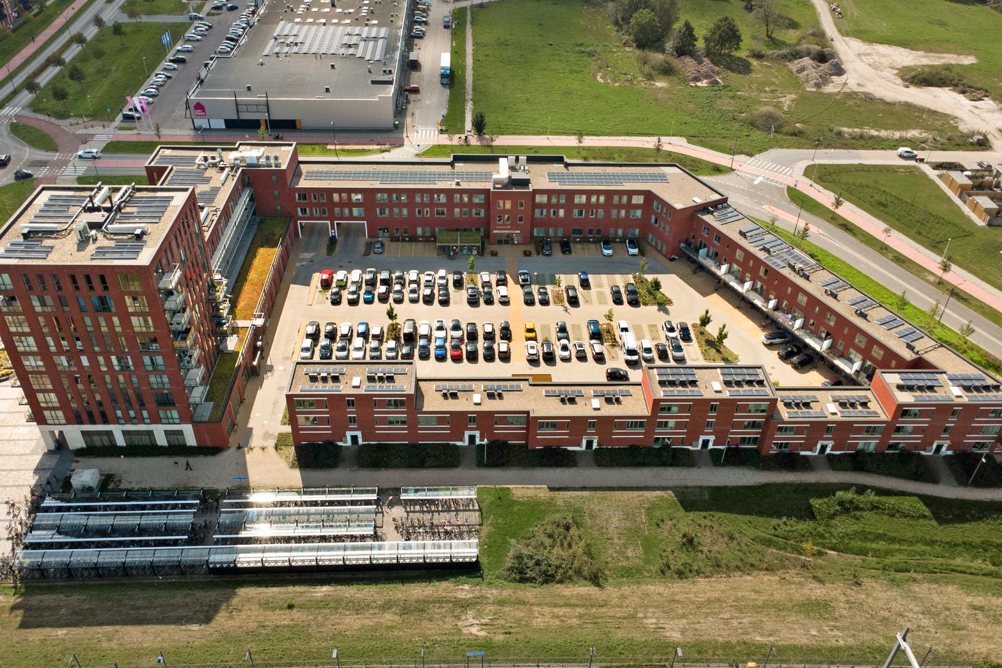 Photo 34 of Koning Willem-Alexanderplein 85