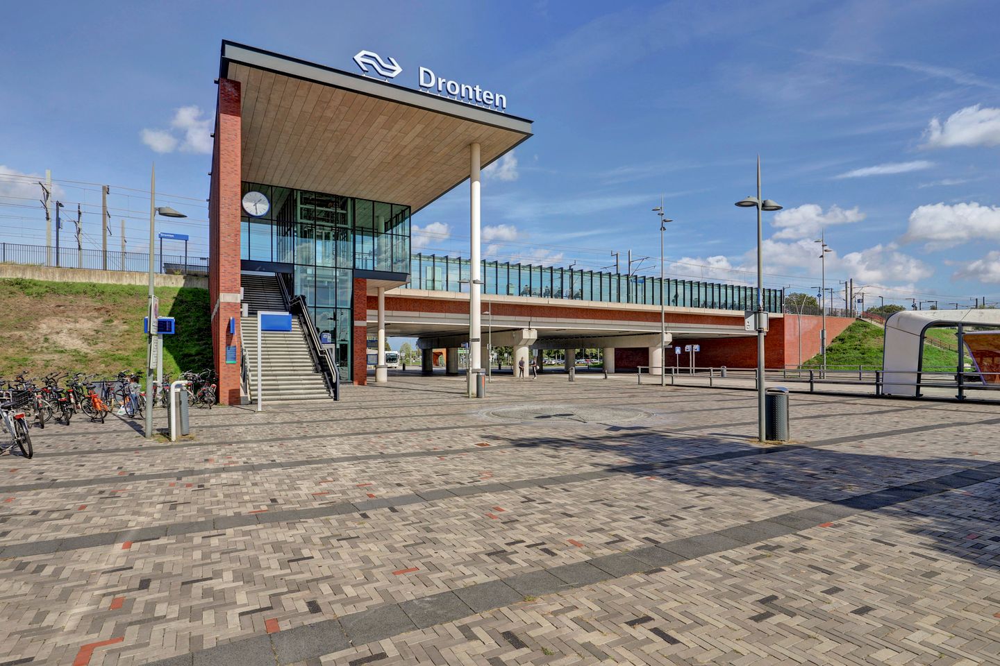Photo 40 of Koning Willem-Alexanderplein 85
