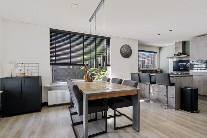 Vrijstaande woning te koop: Zuiderdiep 345, 2E Exloërmond