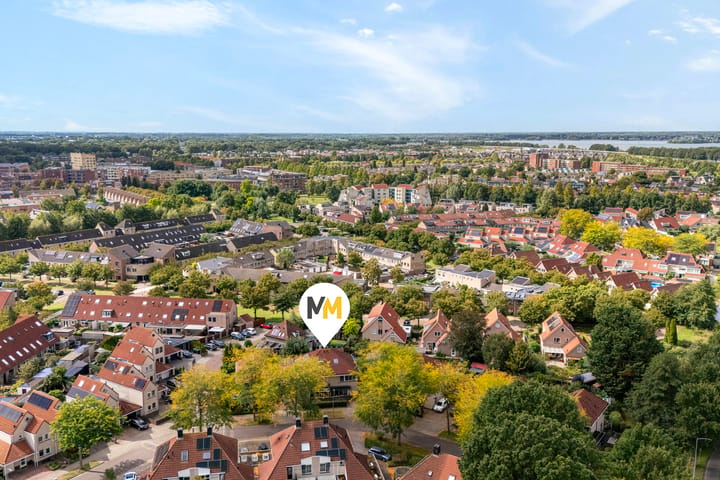 Hoekwoning te koop: Bachdreef 12, Harderwijk