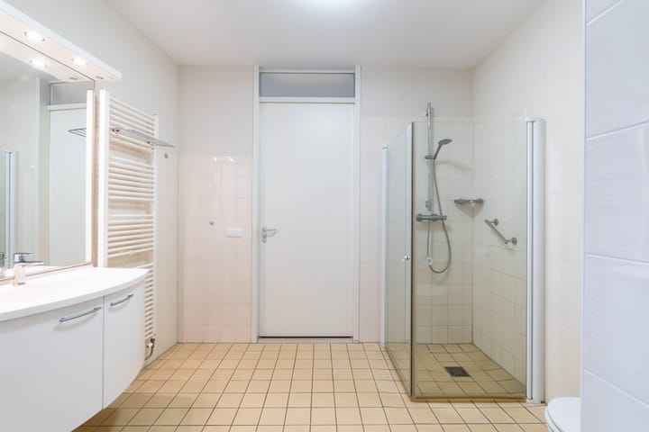 Appartement te koop: Bijdorplaan 107, Zoetermeer