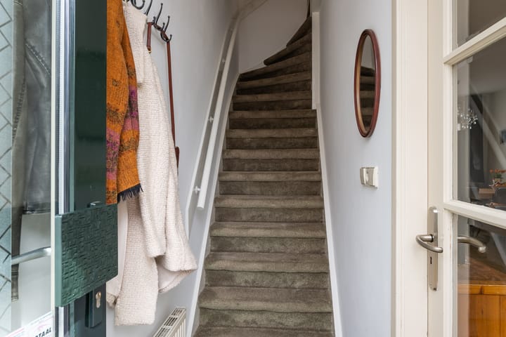 Hoekwoning te koop: Hoogstraat 14, Hilversum