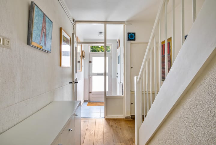Hoekwoning te koop: Jacob van Ruysdaelstraat 75, Groningen