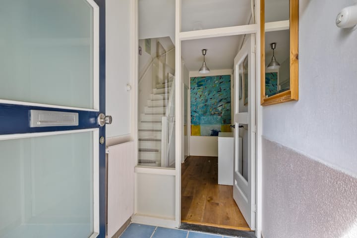 Hoekwoning te koop: Jacob van Ruysdaelstraat 75, Groningen