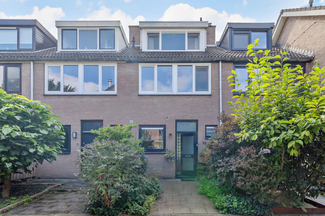 Foto 1 van Esdoornstraat 39