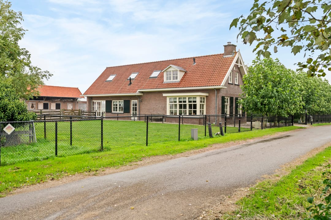 Photo 88 of Parkstraat 34