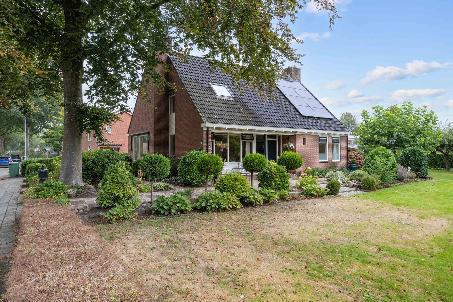 Foto 5 van Veenlaan 1