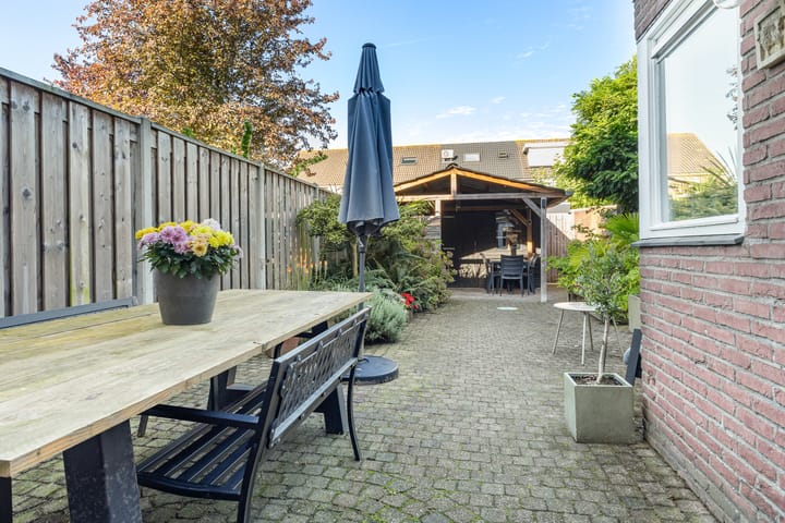 Tussenwoning te koop: Hekoord 15, Breda