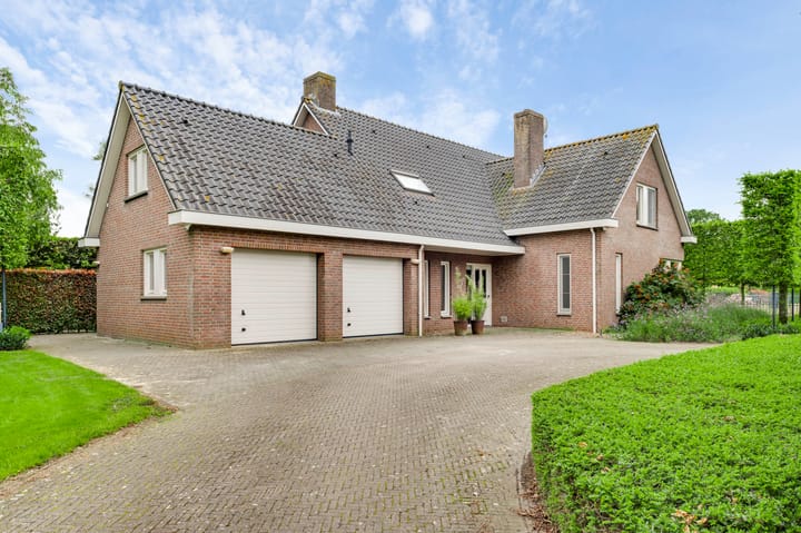 Foto 2 van De Vinnen 4-A
