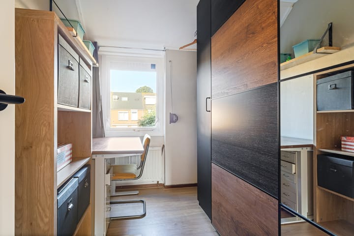 Tussenwoning te koop: Hekoord 15, Breda
