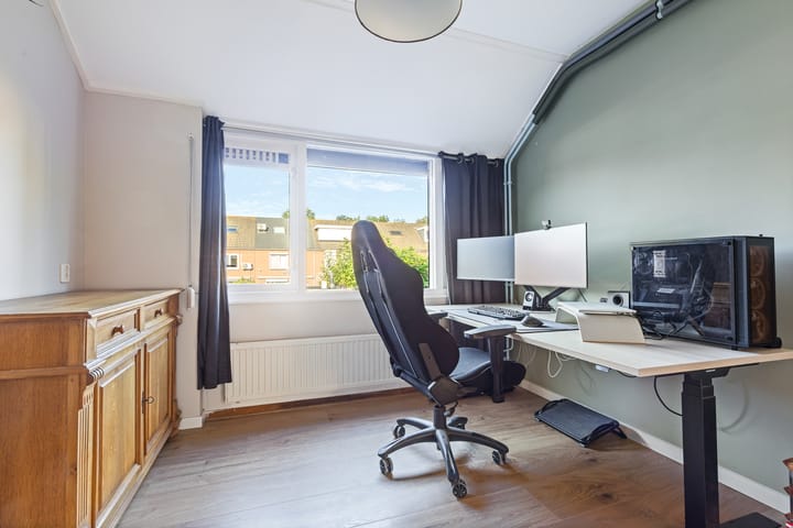 Tussenwoning te koop: Hekoord 15, Breda