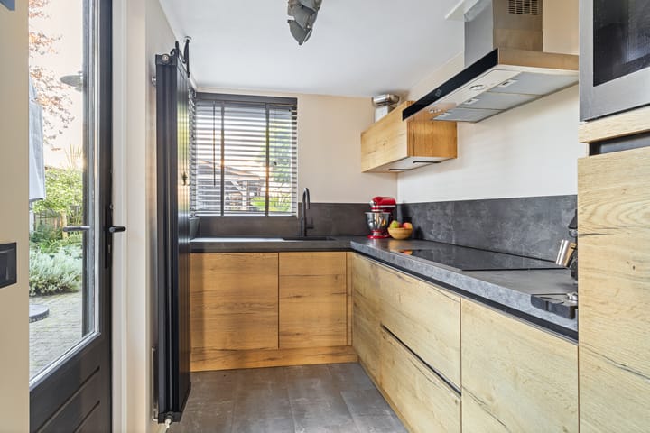 Tussenwoning te koop: Hekoord 15, Breda