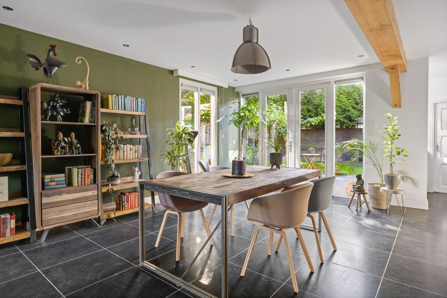 Photo 10 of Overakkerstraat 11