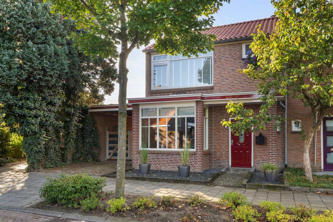 Photo 46 of Overakkerstraat 11