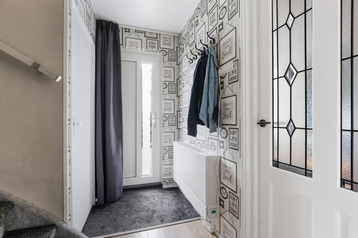 Tussenwoning te koop: van Ruysdaelstraat 3, Krimpen Aan Den Ijssel