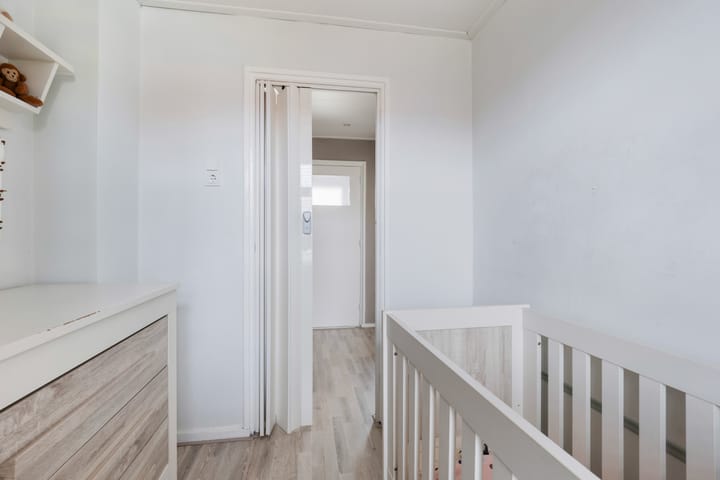 Tussenwoning te koop: van Ruysdaelstraat 3, Krimpen Aan Den Ijssel