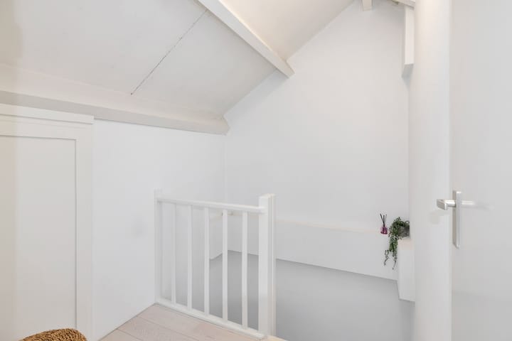 Tussenwoning te koop: Julianastraat 22, 'T Zand
