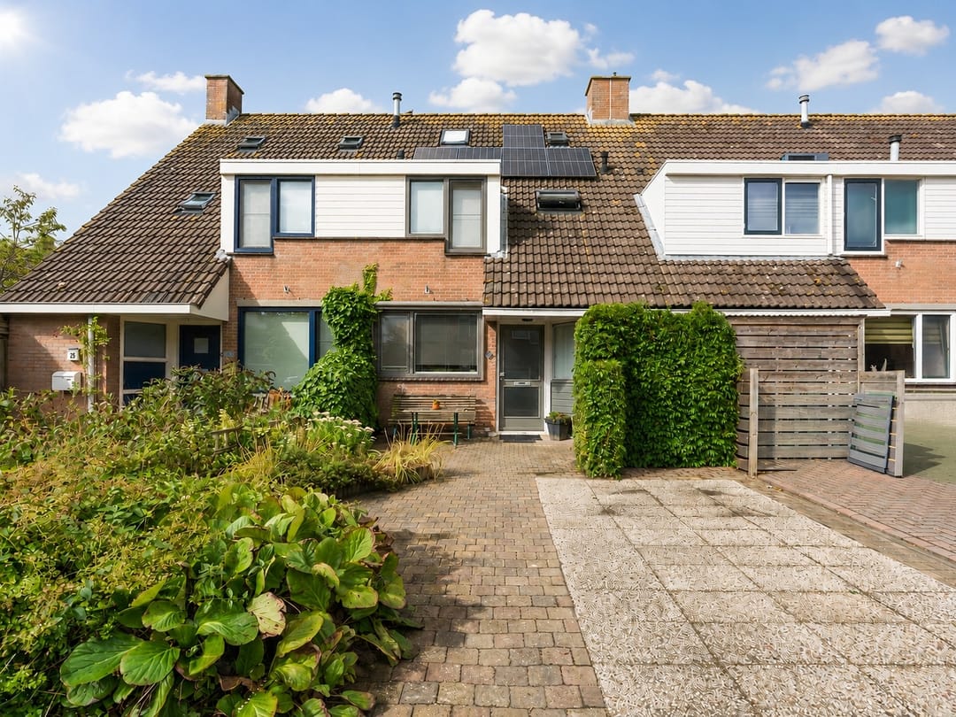Photo 1 of Oesterstraat 27