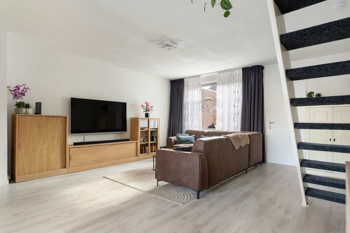 Photo 4 of Ringstraat 28