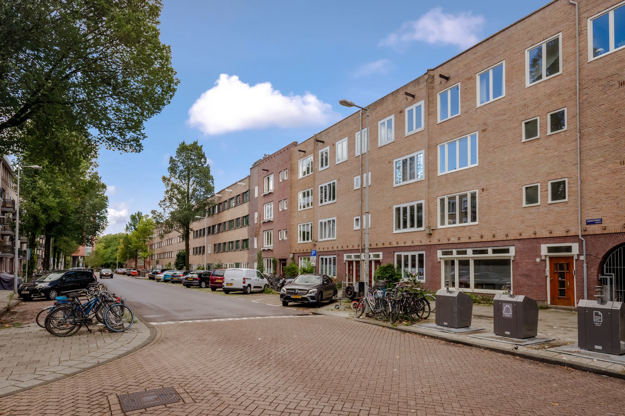Photo 24 of Javastraat 164-1