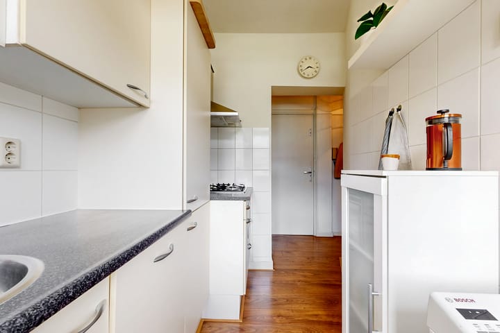 Studio te koop: Cornelis Trooststraat 6-2, Amsterdam