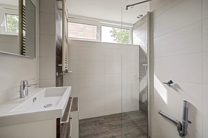 Appartement te koop: Bernard Zweersplein 34, Schiedam