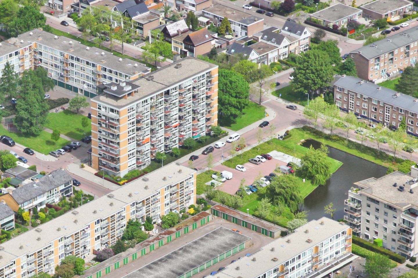 Foto 49 van Einsteinlaan 19
