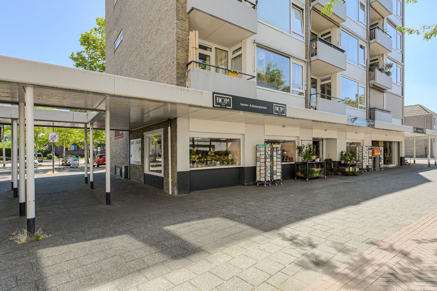 View photo 1 of Brabantplein 18-A