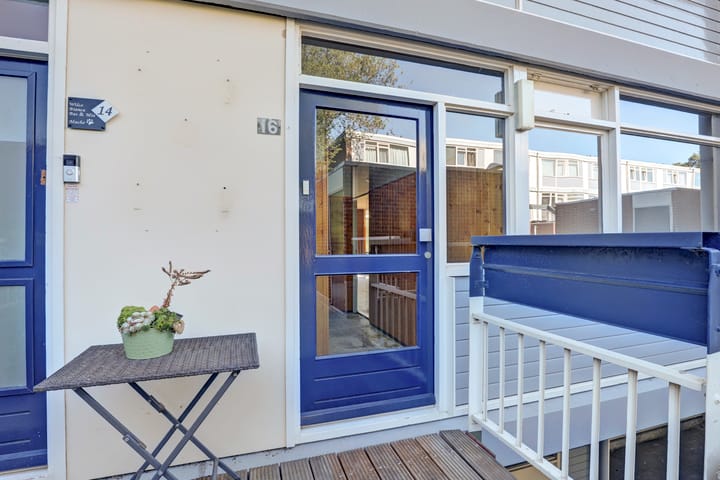 Appartement te koop: Berliozrode 16, Zoetermeer