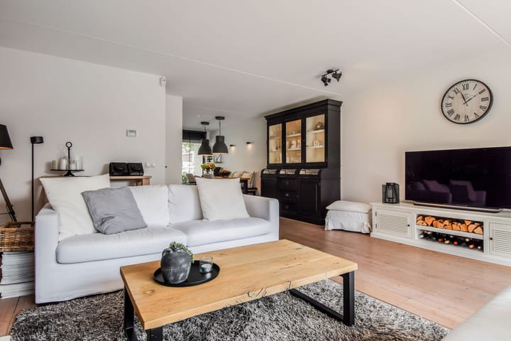 Tussenwoning te koop: Pijlkruidveld 23, 'S-Gravenhage