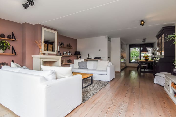 Tussenwoning te koop: Pijlkruidveld 23, 'S-Gravenhage