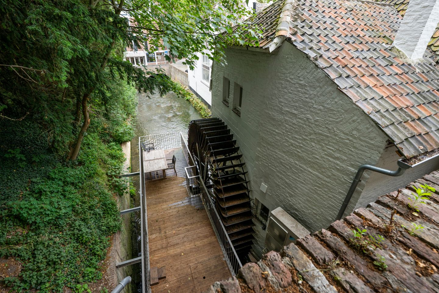 Photo 35 of Heksenstraat 1