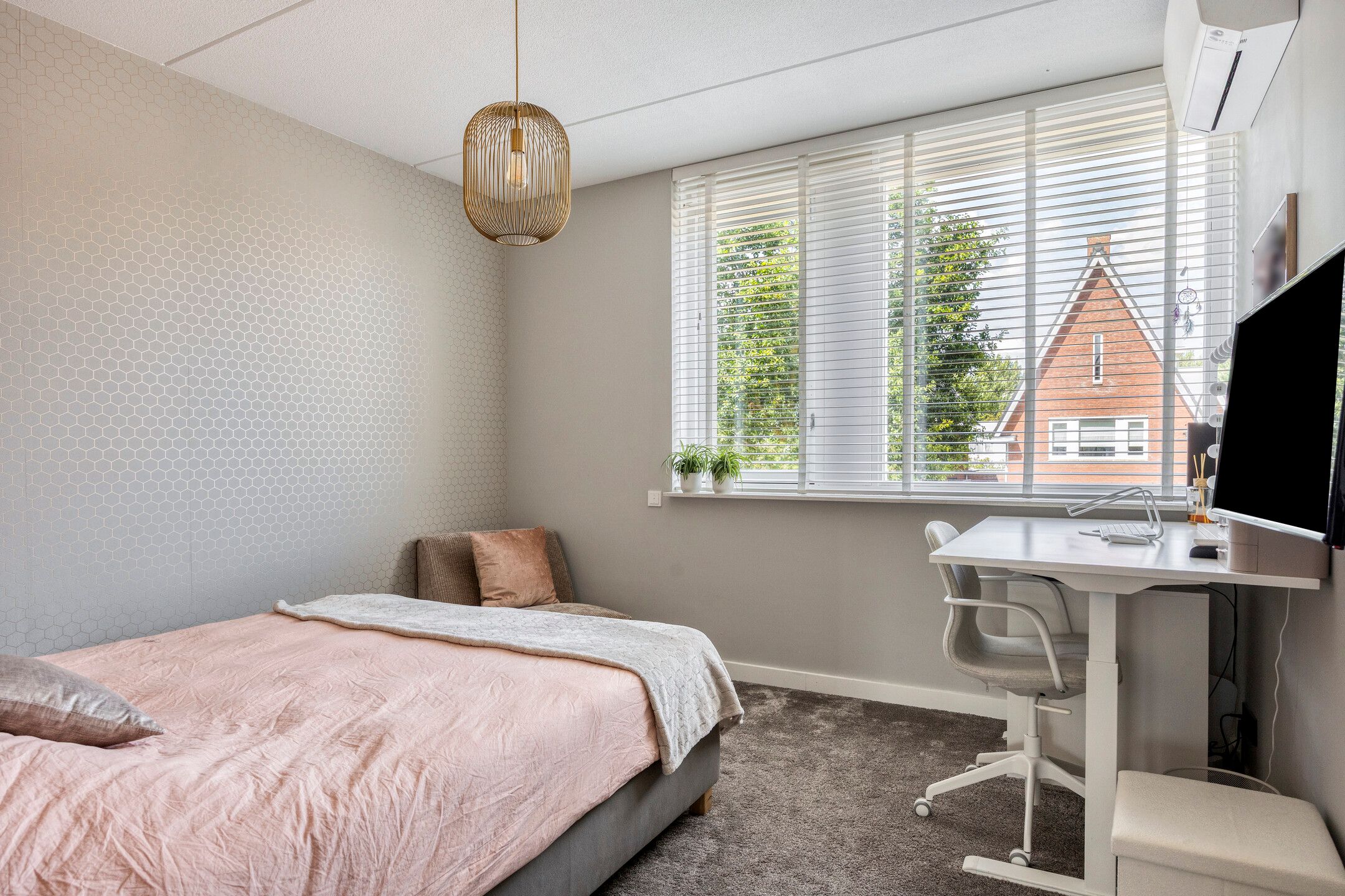 Photo 24 of Valkenswaardstraat 24