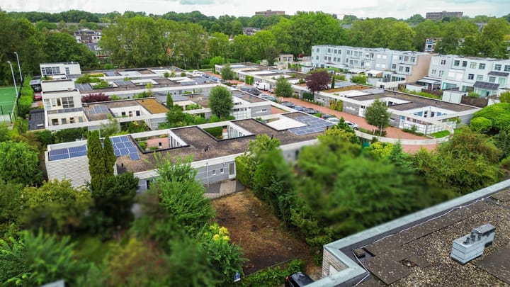 Tussenwoning te koop: De Larix 12, Groningen