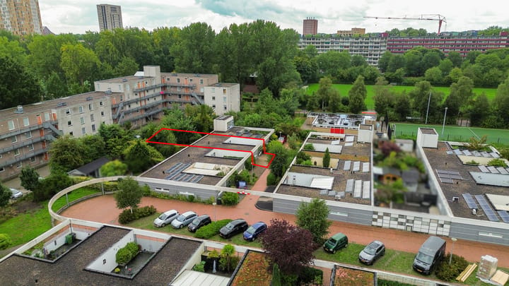 Tussenwoning te koop: De Larix 12, Groningen