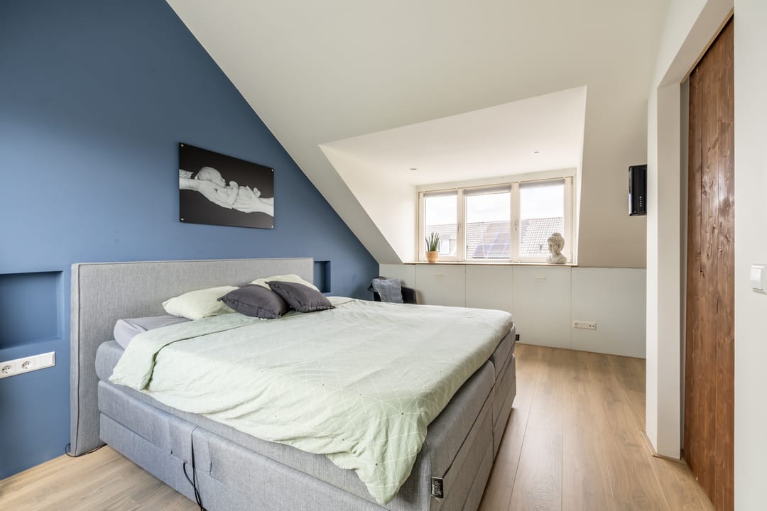 Photo 37 of Antillenstraat 1
