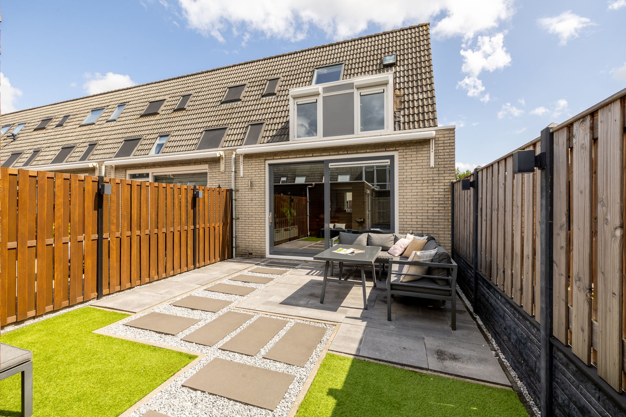 Photo 6 of Antillenstraat 1