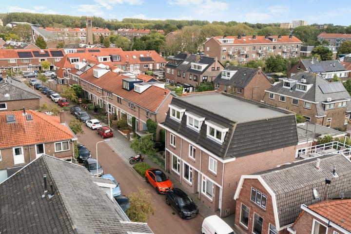 Tussenwoning te koop: Nieuwstraat 12, Alphen Aan Den Rijn