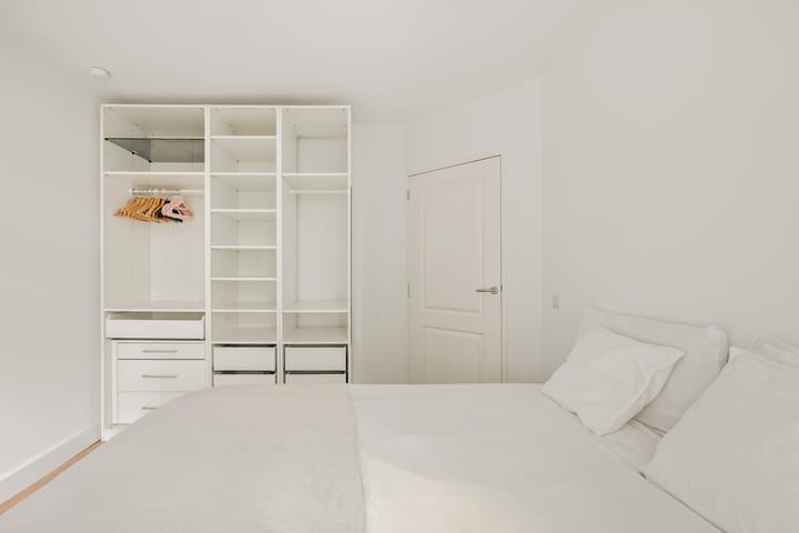 Appartement te koop: Wilhelminastraat 28-1, Amsterdam