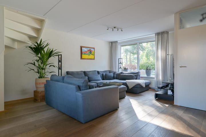 Tussenwoning te koop: Vecht 4, Zeewolde