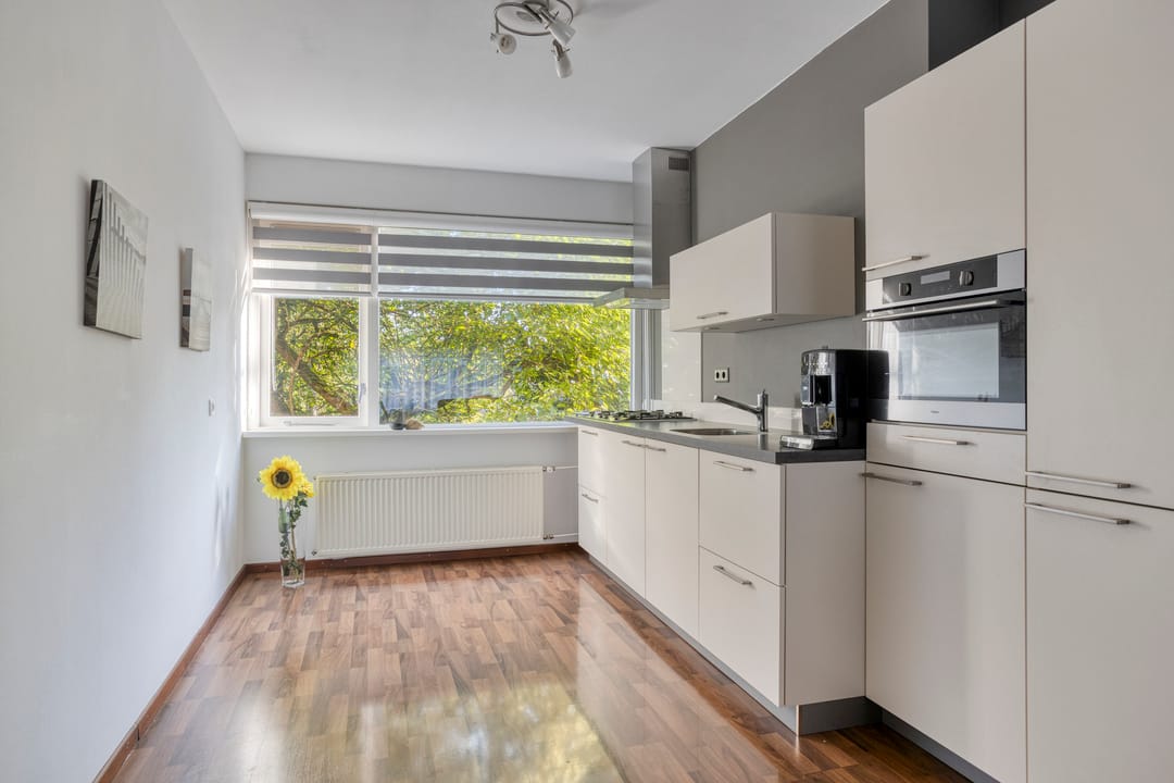 Photo 11 of Vondelstraat 154