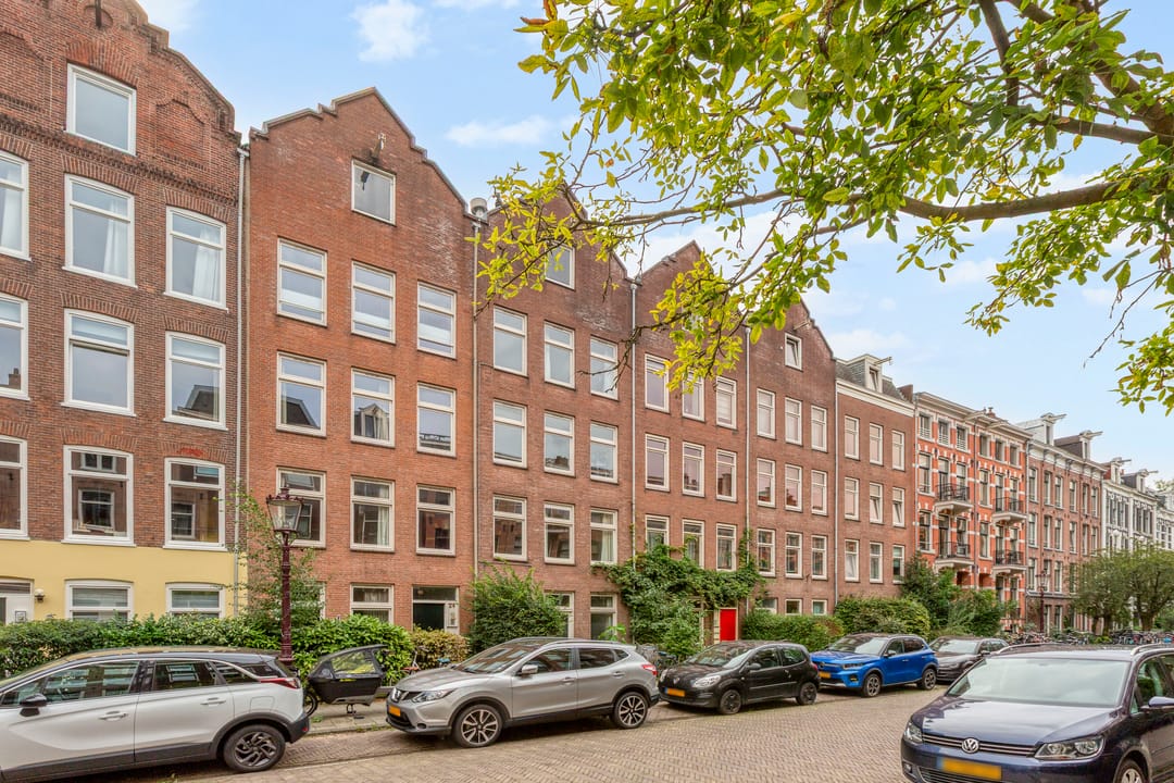 Photo 1 of Burmanstraat 24-H