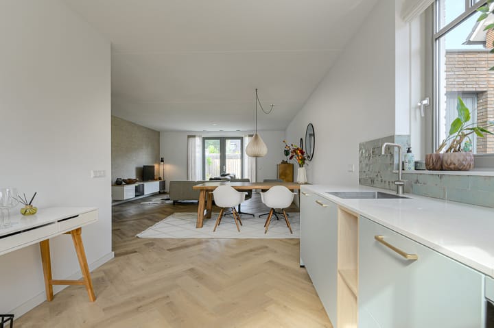 Tussenwoning te koop: Prinses Arianestraat 16, Oosterhout (Nb)
