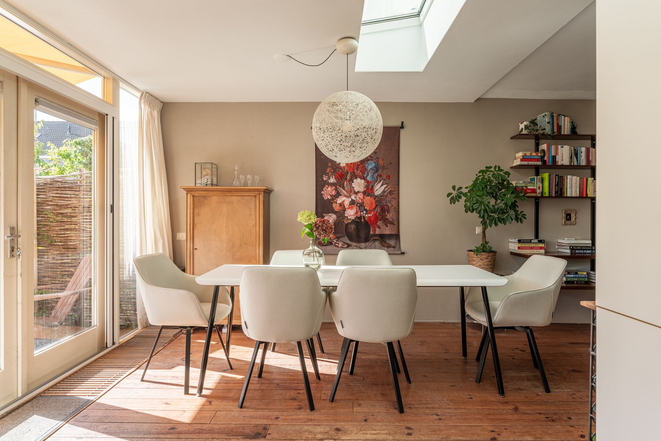 Foto 21 van Hella Haasseplantsoen 24