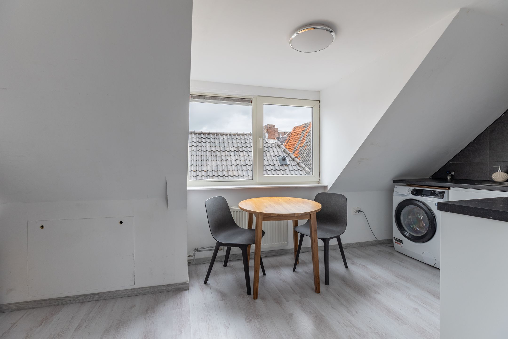 Photo 9 of Achterstraat 21-C