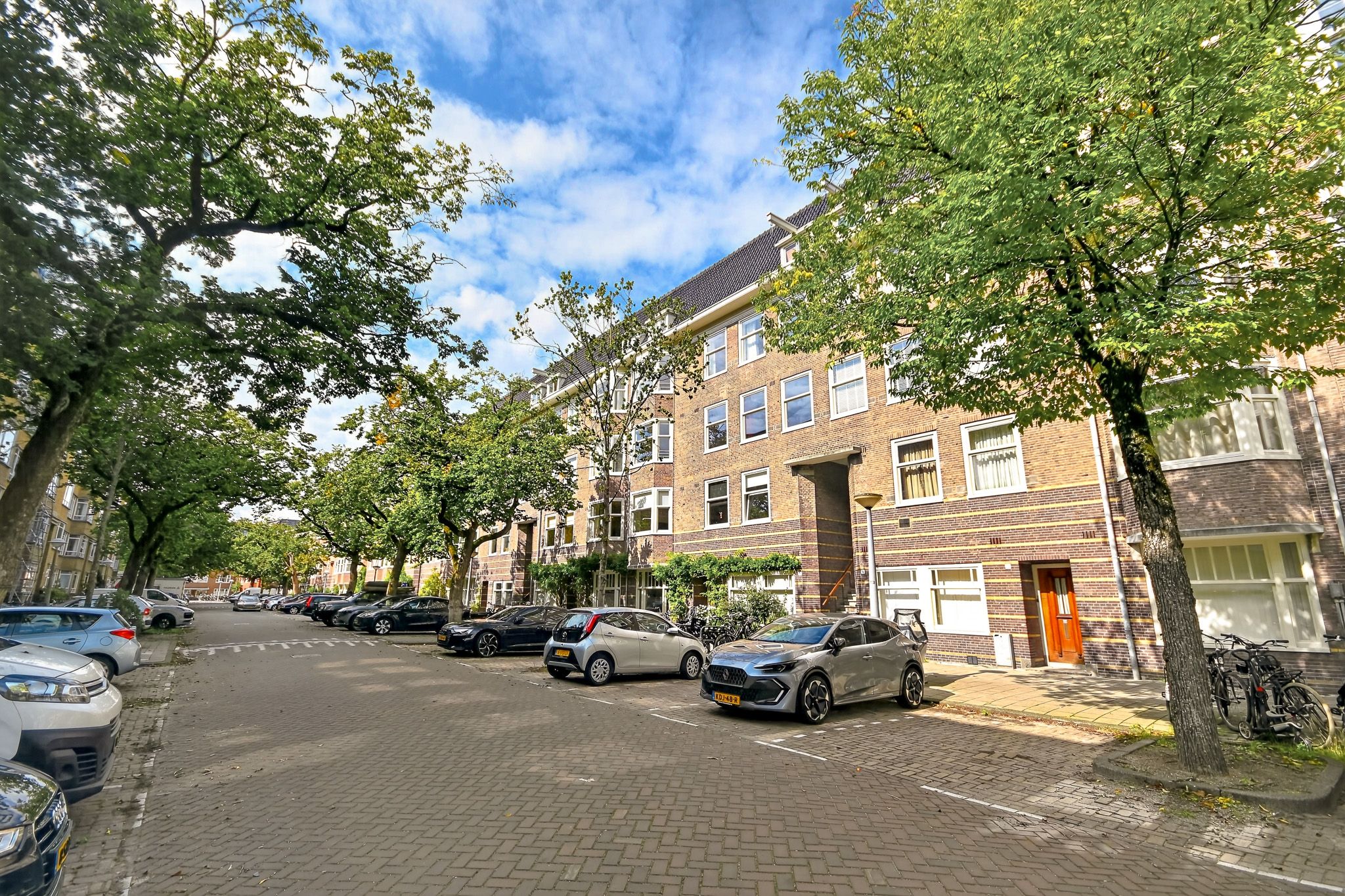 Foto 48 van Milletstraat 18-2