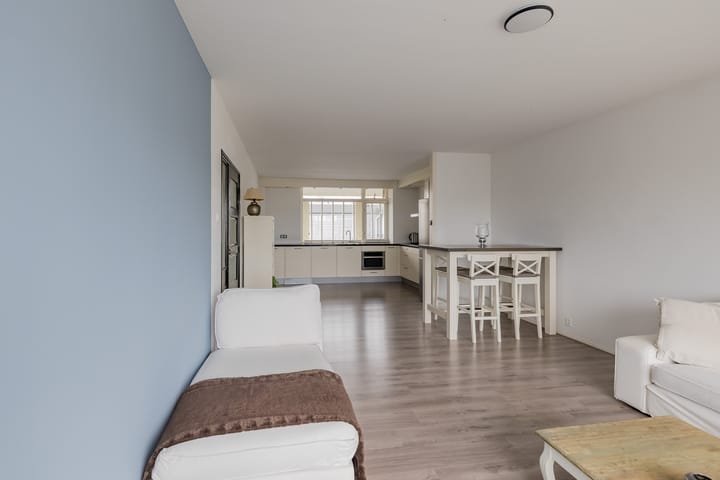 Foto 4 van Plutostraat 180